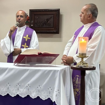 CSSJD recebe Bispo Dom Geovane em Santa Missa na Capela do Hospital - 
